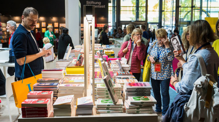 Російські книжки лишаться, але перевірятимуться – організатори Франкфуртського ярмарку