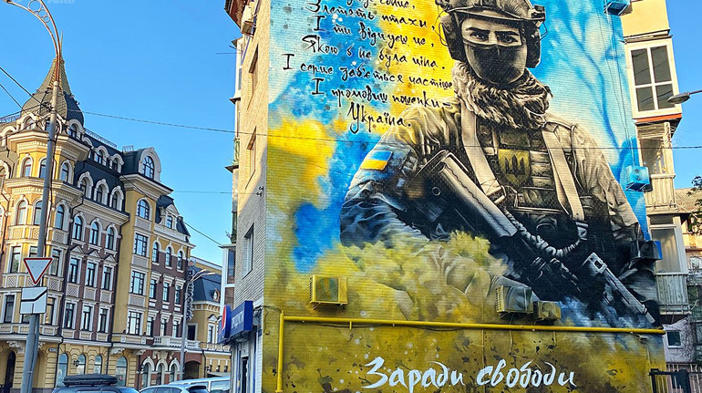 Мурали повертаються: у Києві затвердили порядок створення, збереження і демонтажу стінописів