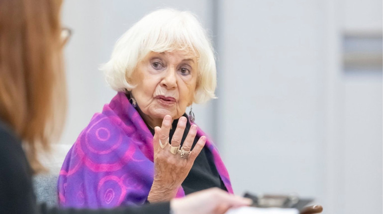 У Швейцарії через асистоване самогубство пішла з життя свідка Голокосту Рут Познер