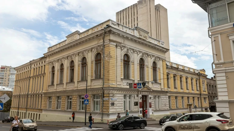 Мінкульт переглянув зарплати в культурі та осучаснив назви посад