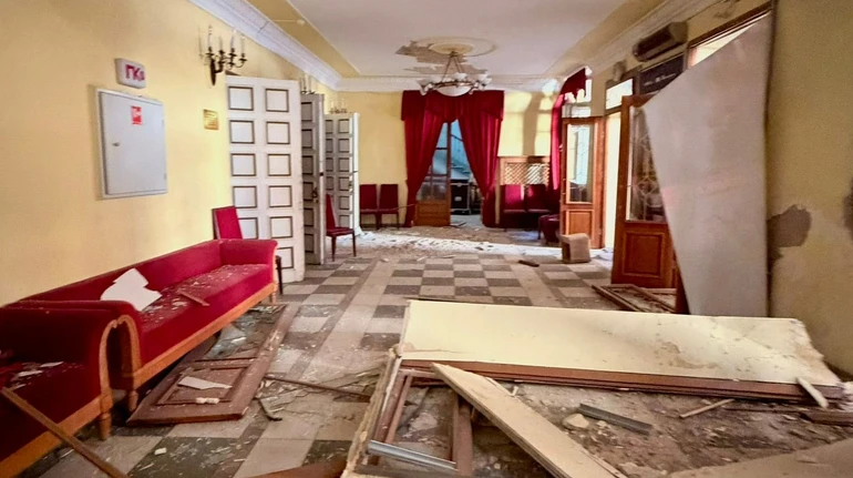 У Києві впорядковуватимуть територію МЦКМ після ракетного удару: містян кличуть на толоку