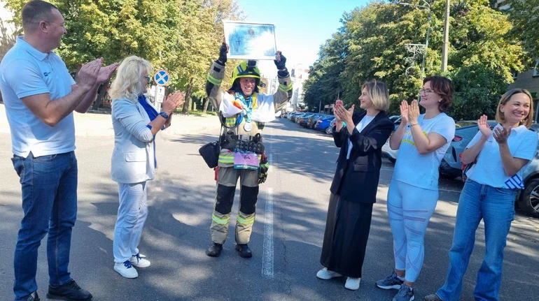 Полтавський рятувальник пробіг 42 кілометри у повному спорядженні і встановив національний рекорд