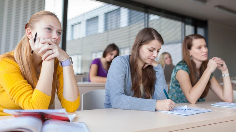 Українські підлітки зможуть вступати до українських вишів з результатми деяких закордонних іспитів – МОН