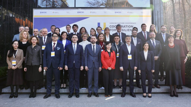 Створення фонду і продовження санкцій: результати культурного Рамштайну