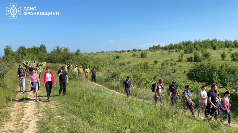 Зник під час прогулянки в лісі: на Прикарпатті протягом двох діб розшукують п’ятирічного хлопчика