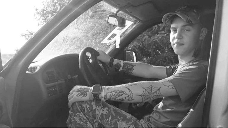 Дива не сталося: рідні 20-річного бійця, чий заповіт цитував Зеленський, підтвердили його загибель