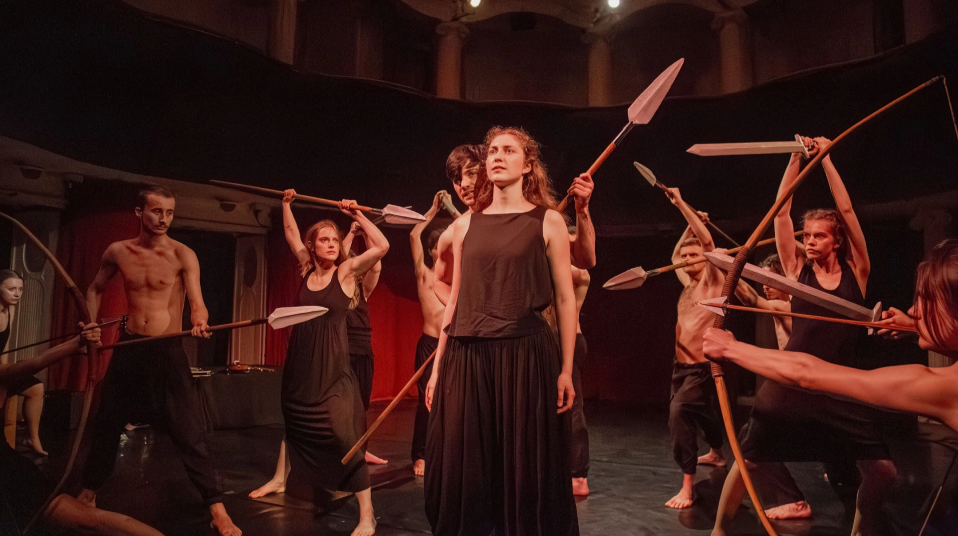 Дипломи є, а де митці? Як утримати творчу молодь в українській культурі