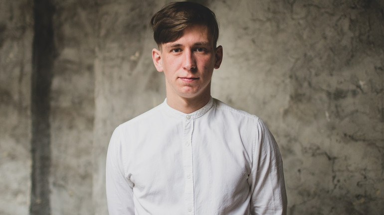 На фронті загинув актор та військовий Андрій Синишин