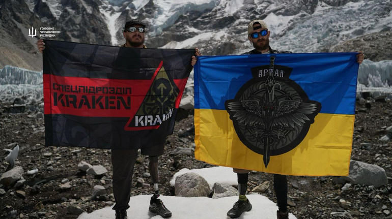 Це більше, ніж просто трек: двоє українських ветеранів з ампутаціями підкорили Гімалаї