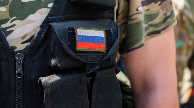 На Донеччині росіяни розстріляли сім'ю цивільних, а дитину взяли у заручники для прикриття наступу