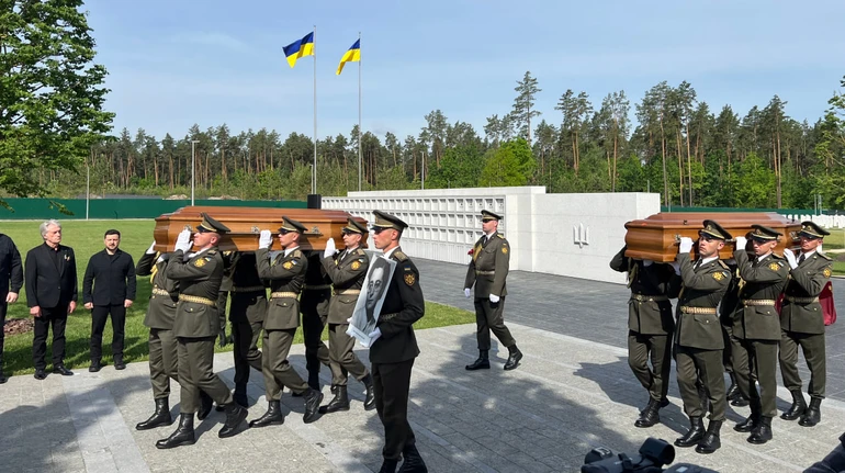 Лідера ОУН Андрія Мельника та його дружину перепоховали на НВМК