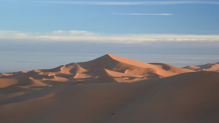 Вчені розкрили таємницю рухомості гігантської зоряної дюни у Марокко