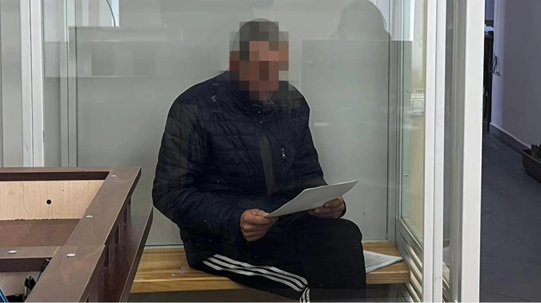 Мама і бабуся не вірили дитині: на Вінниччині викрили чоловіка, який роками ґвалтував падчерку