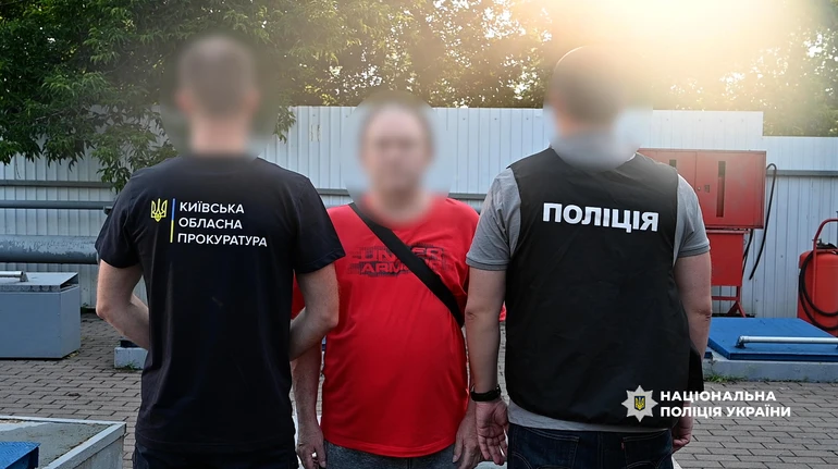 Після 33 років шлюбу: на Київщині чоловік за 10 тисяч доларів замовив убивство ексдружини