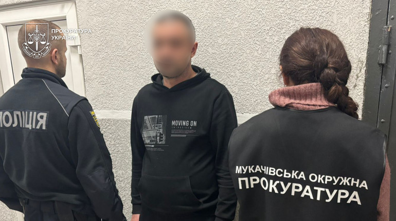 На Закарпатті чоловік зґвалтував 16-річну товаришку сина, поки та спала: його затримали
