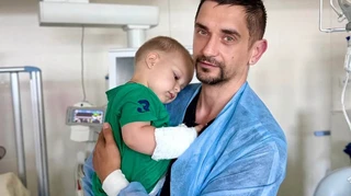 У Києві врятували 2-річного хлопчика, якого вкусила змія на подвірʼї
