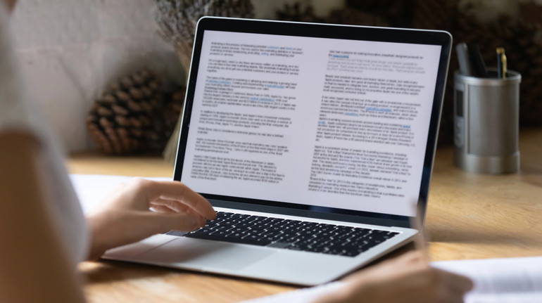 Four scientists have been deprived of degree through plagiarism: who exactly