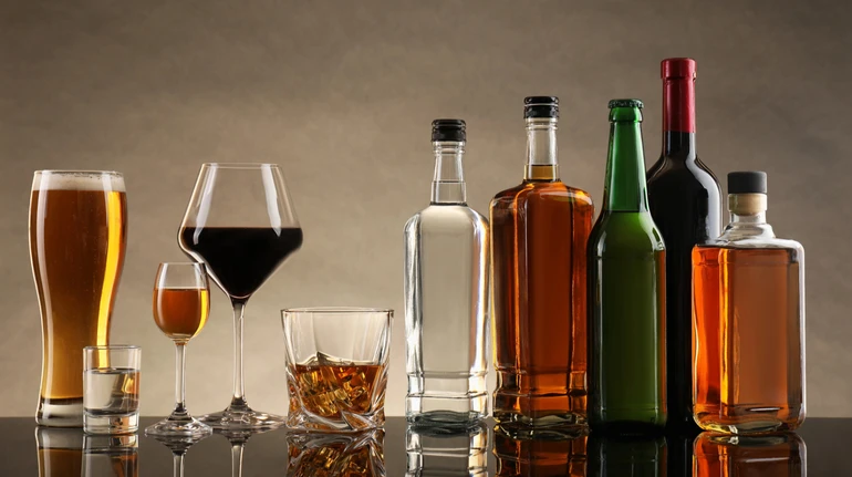 Менш шкідливий алкоголь – це правда чи міф? Пояснює наука