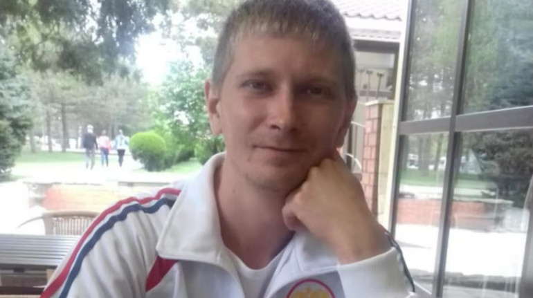 Доктор Зло: журналісти встановили особу лікаря, який катував полонених українців у Мордовії