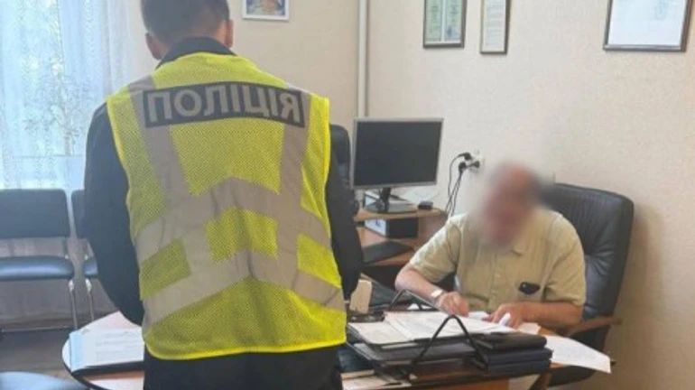 Держінститут передав приватній організації дороговартісне наукове обладнання: директор отримав підозру