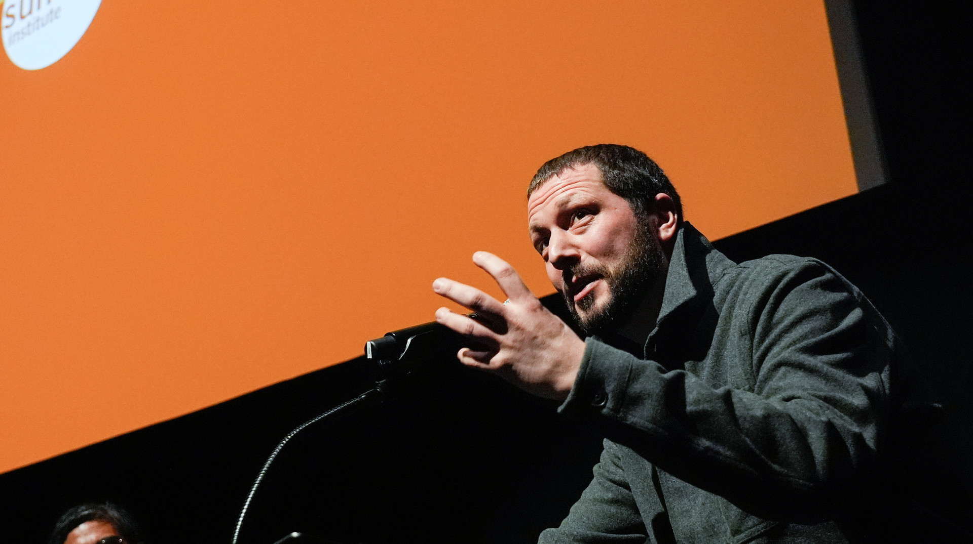 Кіно буде, якщо твій герой підніме прапор. Мстислав Чернов розповідає, як знімав 2000 метрів до Андріївки і одночасно наближався до Оскара