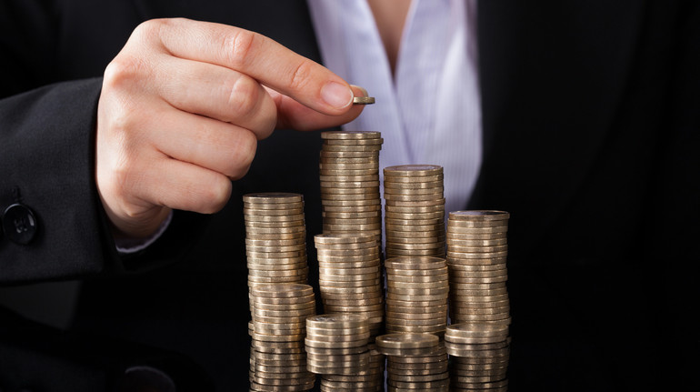 Одна з найнижчих: у Держстаті назвали середню зарплату освітян