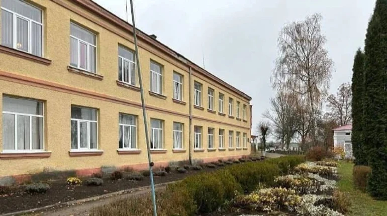Скандальна спецшкола на Тернопільщині: ексдиректорку судили за поміщення дітей у психлікарню