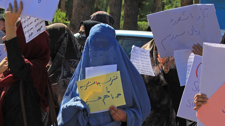 Таліби зґвалтували афганську правозахисницю і зняли це на відео – ЗМІ