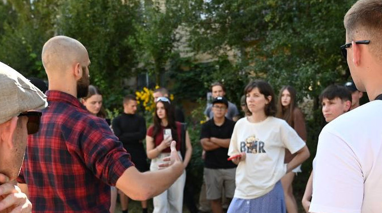 Руйнує основу суспільства: в Івано-Франківську намагалися зірвати відкриття простору для ЛГБТ+ людей