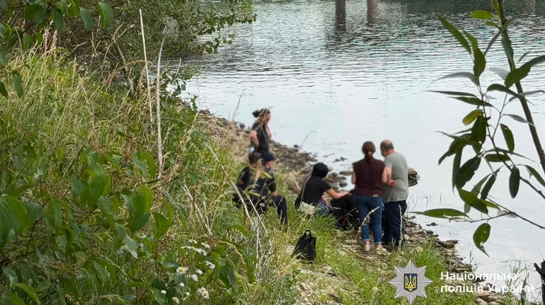 У річці на Прикарпатті знайшли тіло 13-річного хлопчика, якого майже добу вважали зниклим