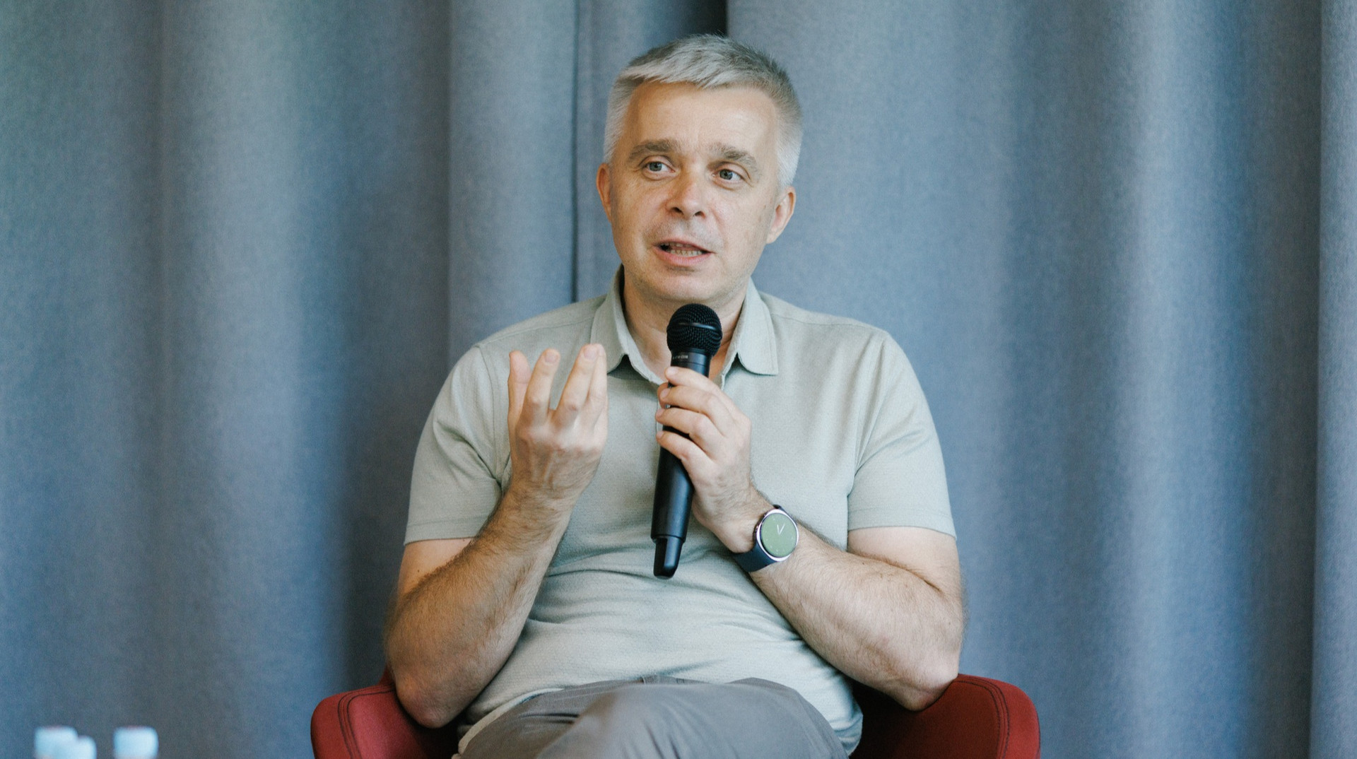 Як протидіяти виснаженню? Психотерапевт Олег Романчук про точку зламу, стійкість і надію