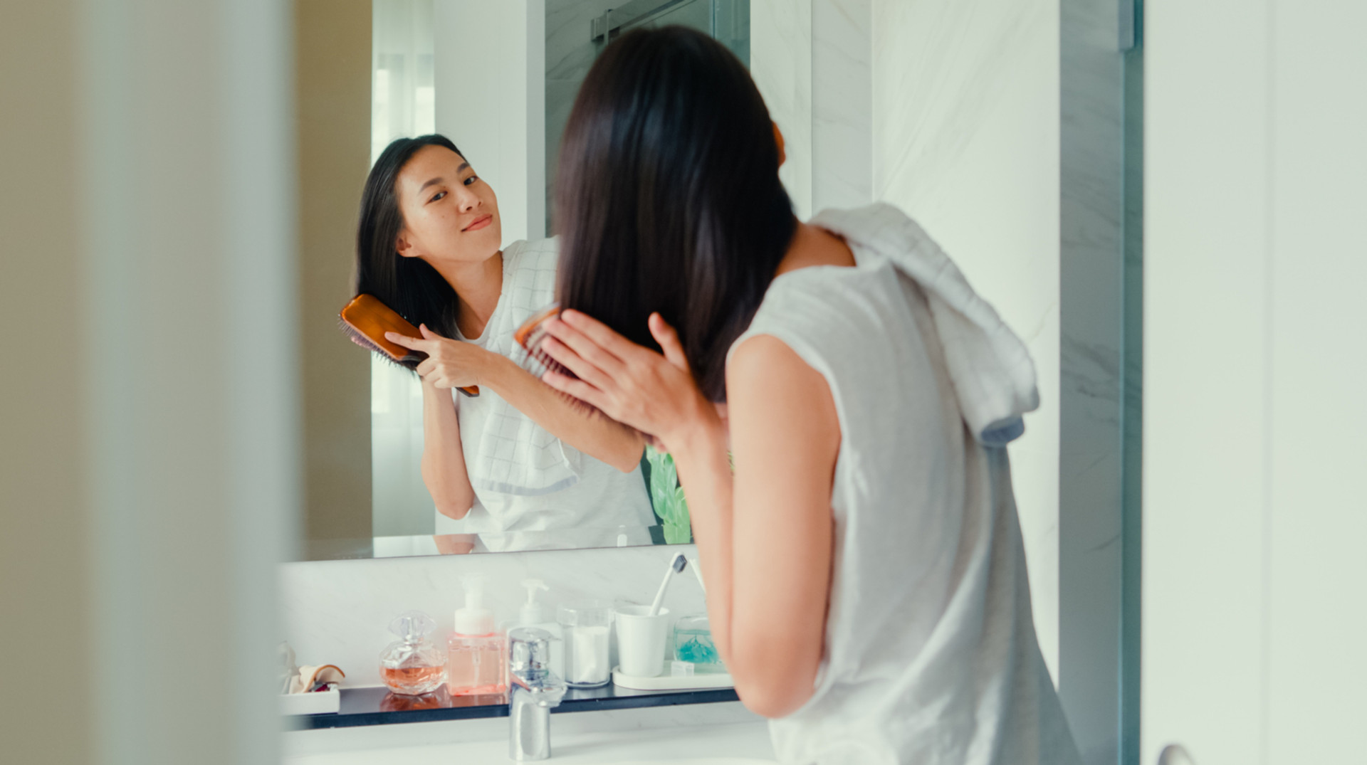 Як обрати шампунь та інші засоби для волосся: поради трихологів