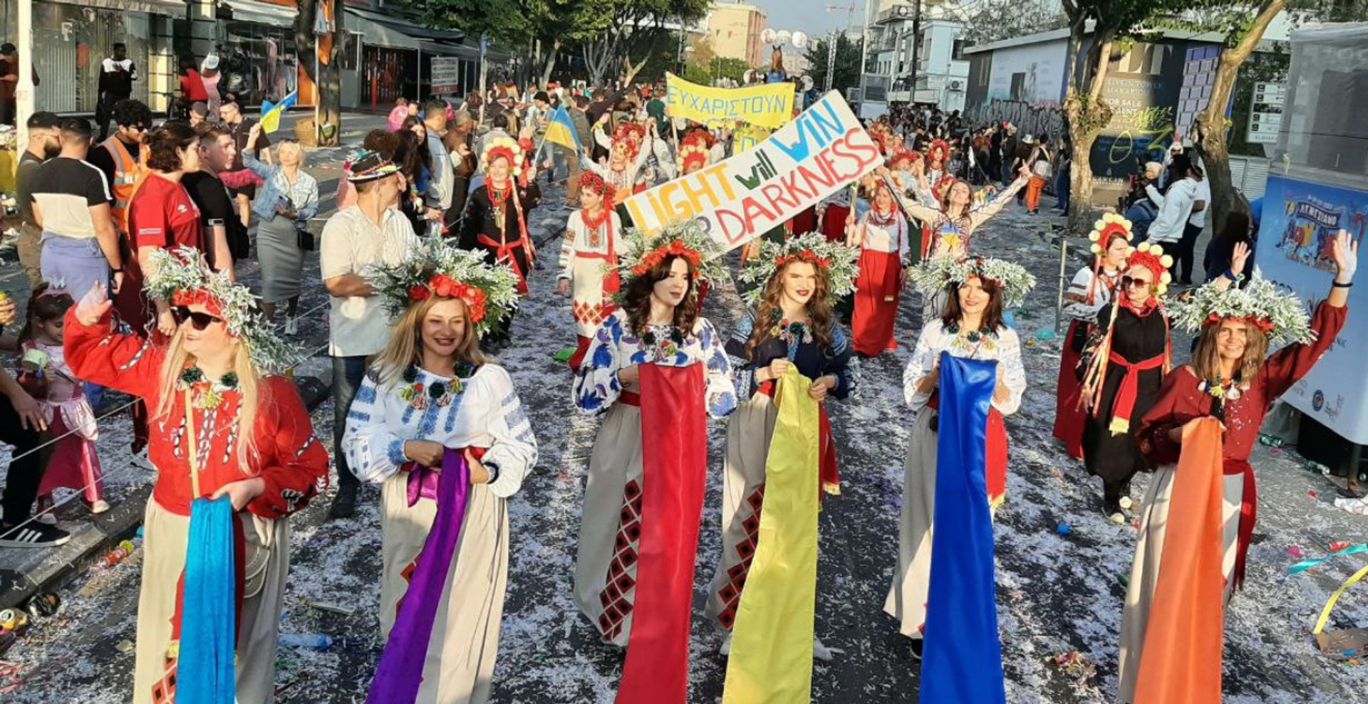 Світло переможе темряву: ефект від першої української колони в історії Кіпрського карнавалу