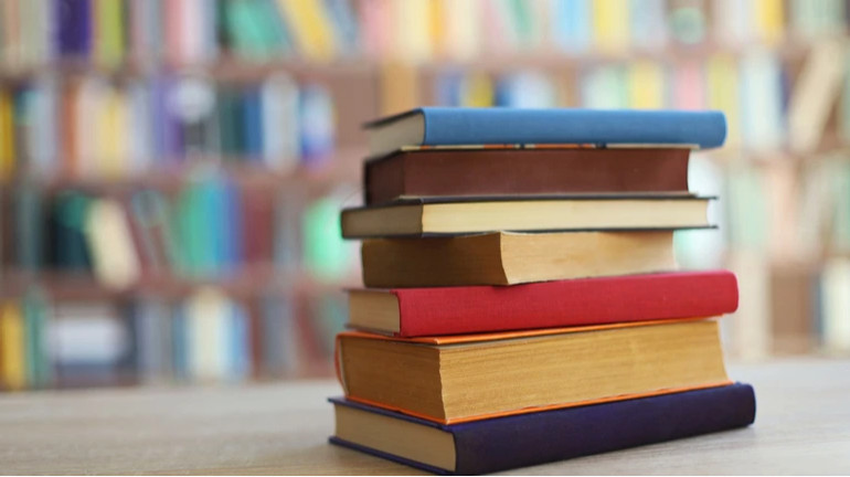 Попри заяви МОН, українські школи до початку навчання не отримали всіх підручників