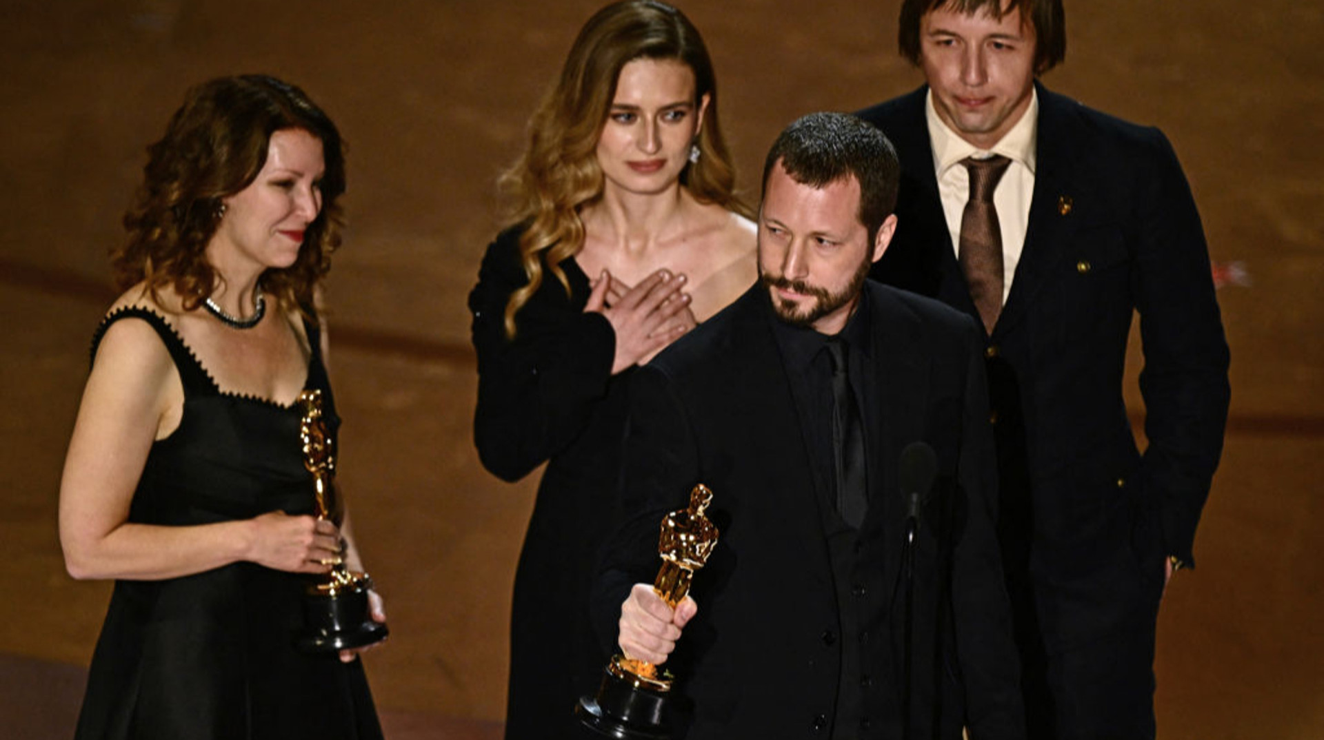 Перший український Оскар, якого б краще не було, та тріумф Оппенгеймера. Підсумки кінопремії 2024