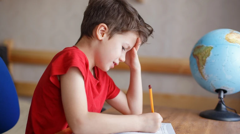 Чому деякі діти мають труднощі з математикою? Вчені кажуть, проблема не лише у числах