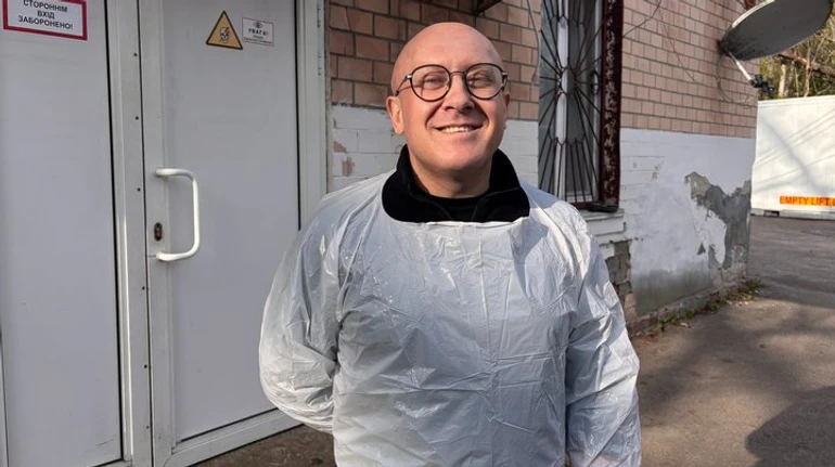 Відпочинок після дня з померлими: як працівник моргу із Житомира поєднує роботу із танцями на пілоні