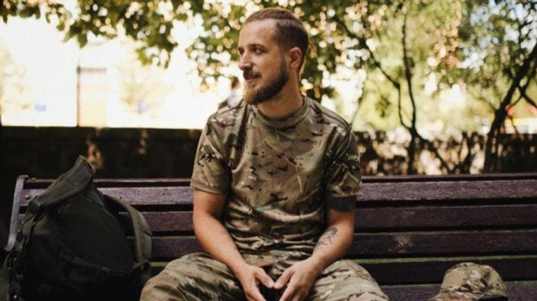 Поету Максиму Кривцову посмертно дали звання героя України та орден Золота Зірка