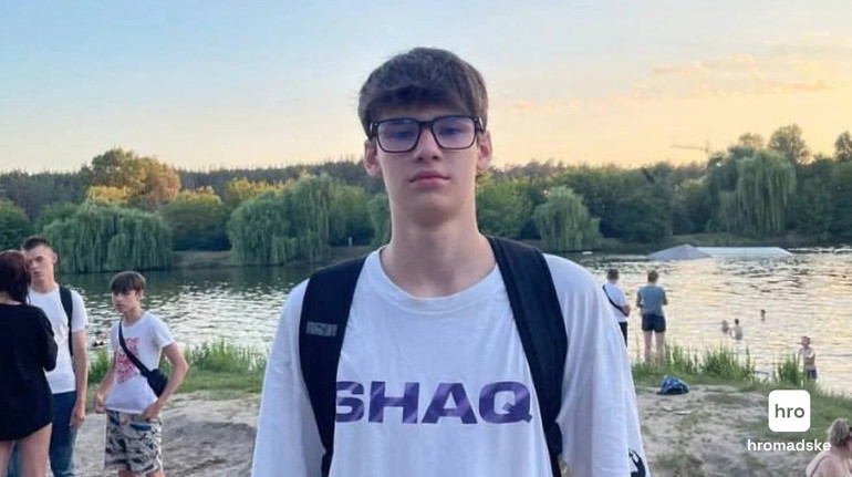 Любив футбол та авіацію: спогади про 17-річного Данила, який загинув внаслідок обстрілу Києва