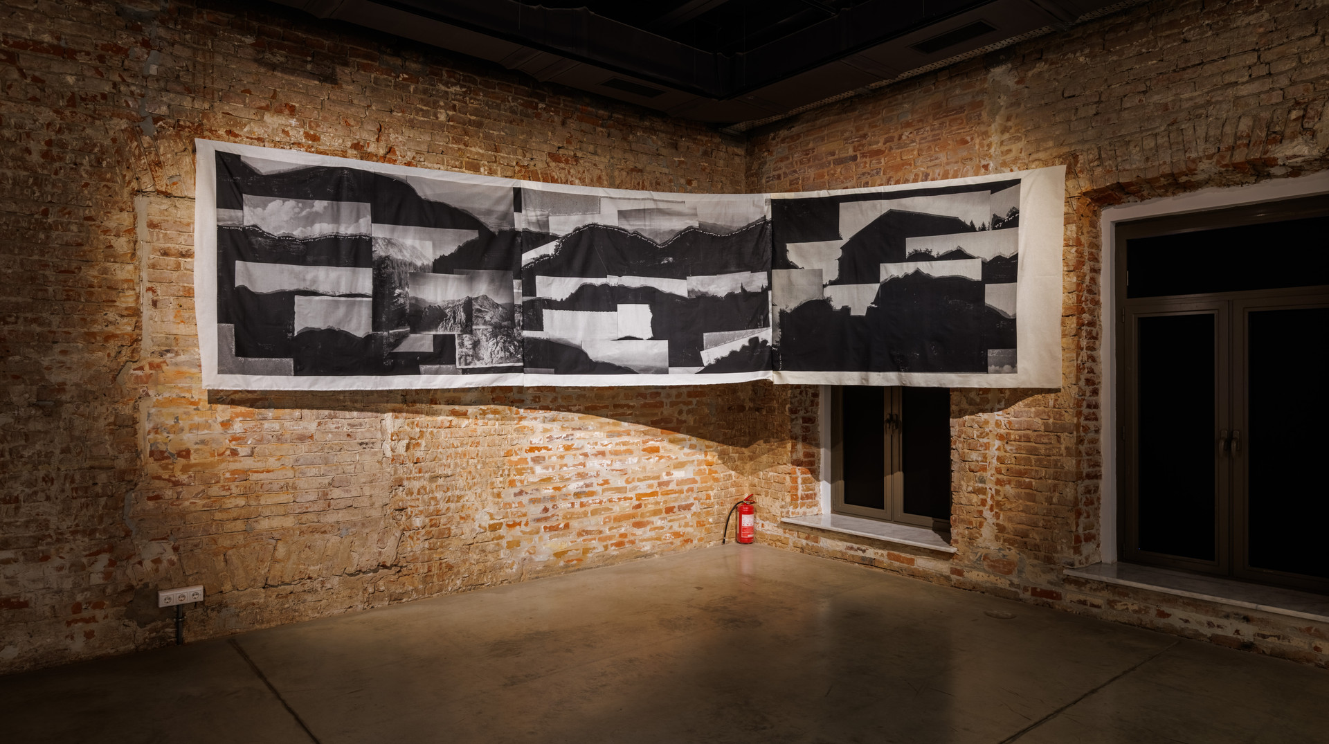 Кому дістанеться наше втрачене? Про виставку Все для всіх у Дніпрі