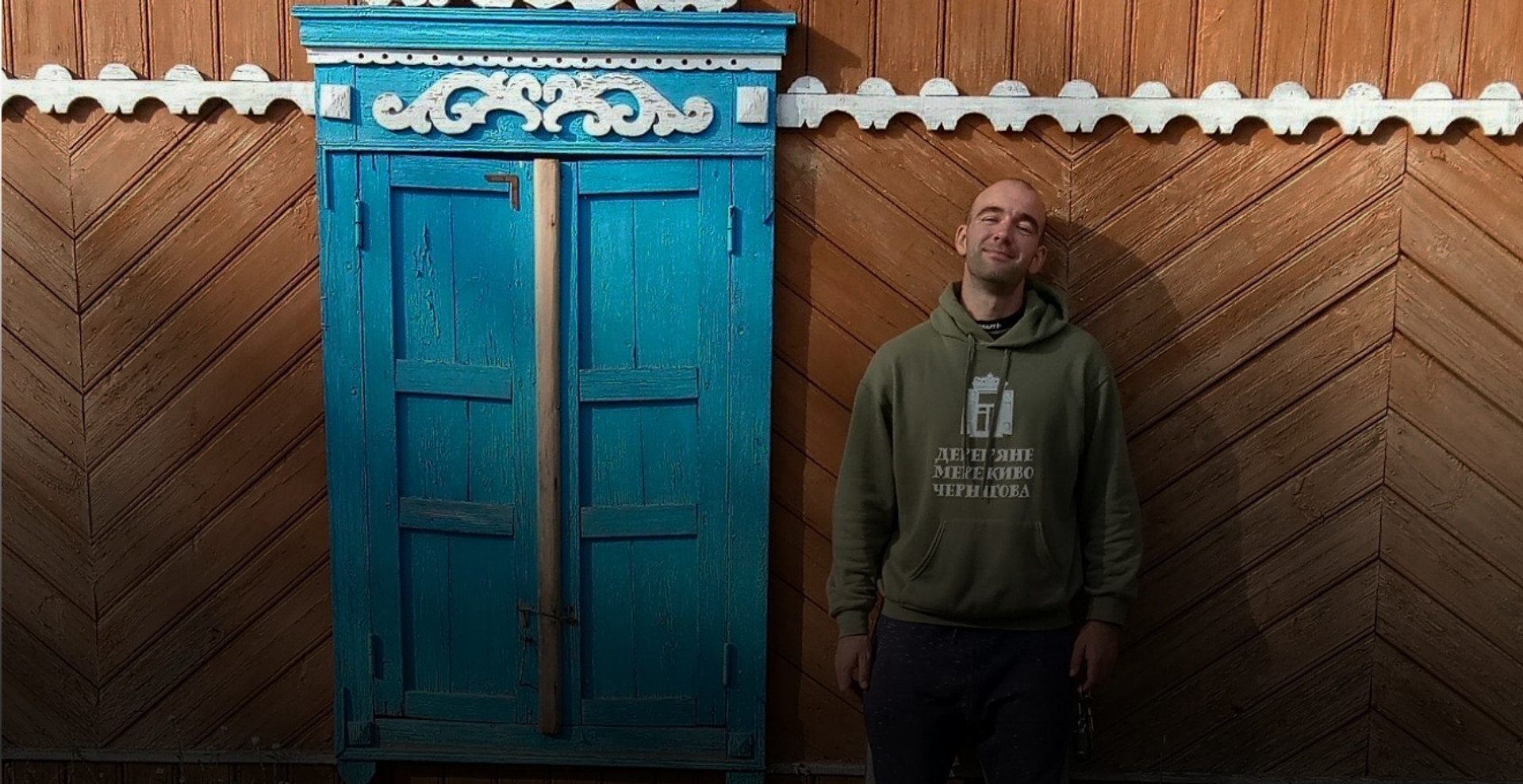 Рятуючи історію: як у Чернігові відновлюють дерев'яне мереживо на будинках