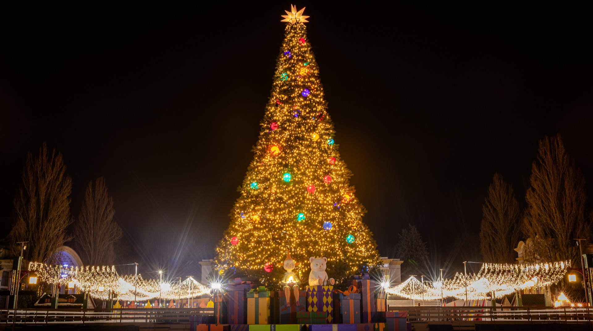 Найбільша ковзанка й Резиденція Санти: де шукати дива на Зимовій країні на ВДНГ