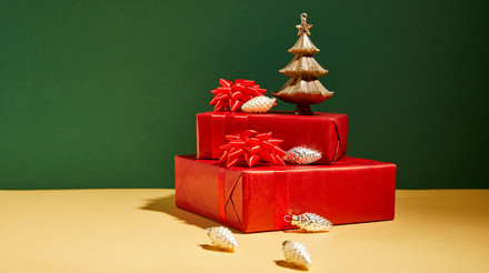 Що подарувати на зимові свята: велика добірка подарунків від українських брендів