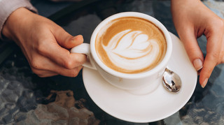 Як кава та чай впливають на головний мозок? Вчені назвали позитивний ефект