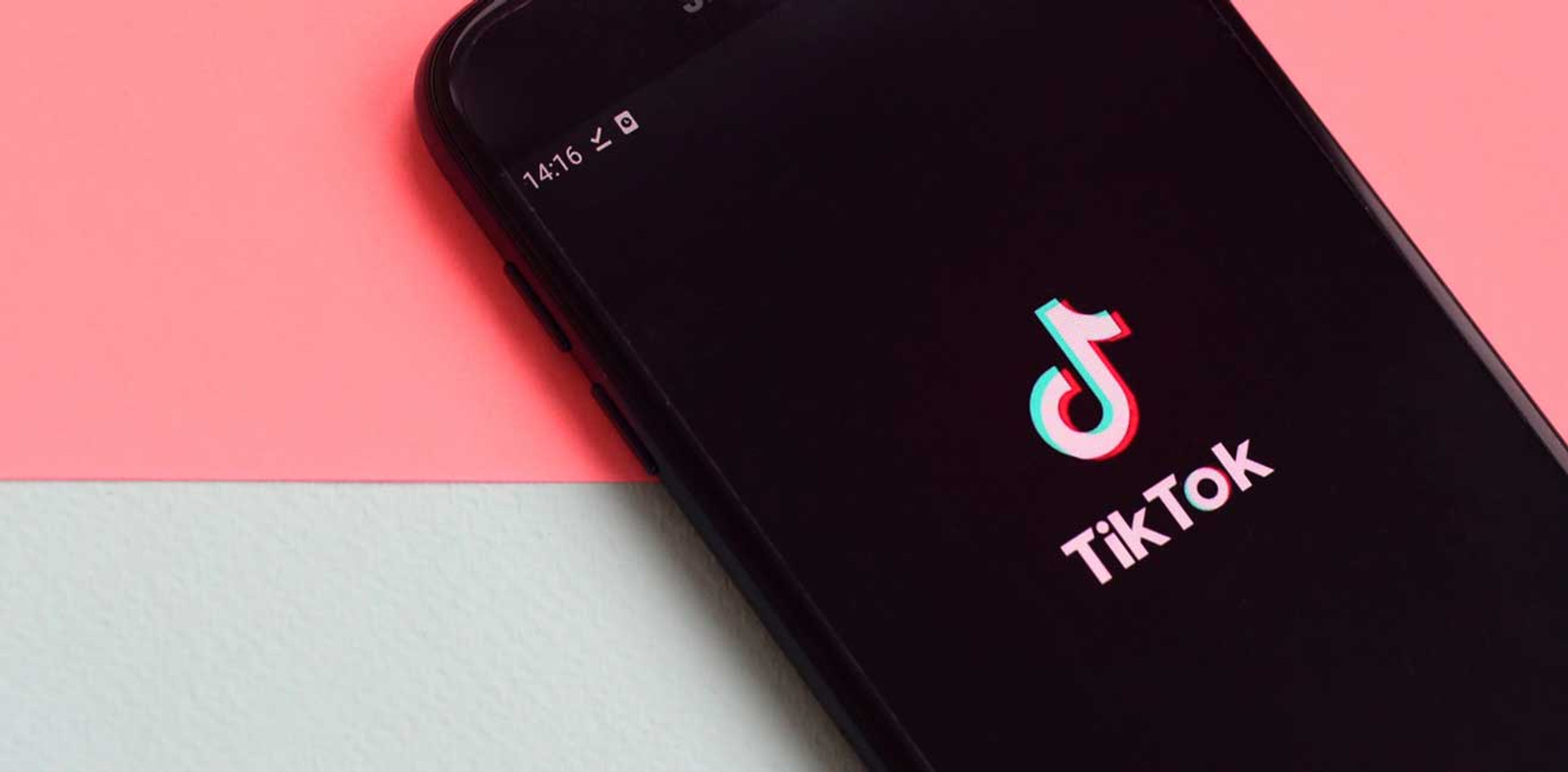 Що ми забули в TikTok? 30 українськомовних каналів соцмережі