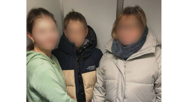 В Україну повернули брата та сестру, які все життя прожили в окупації