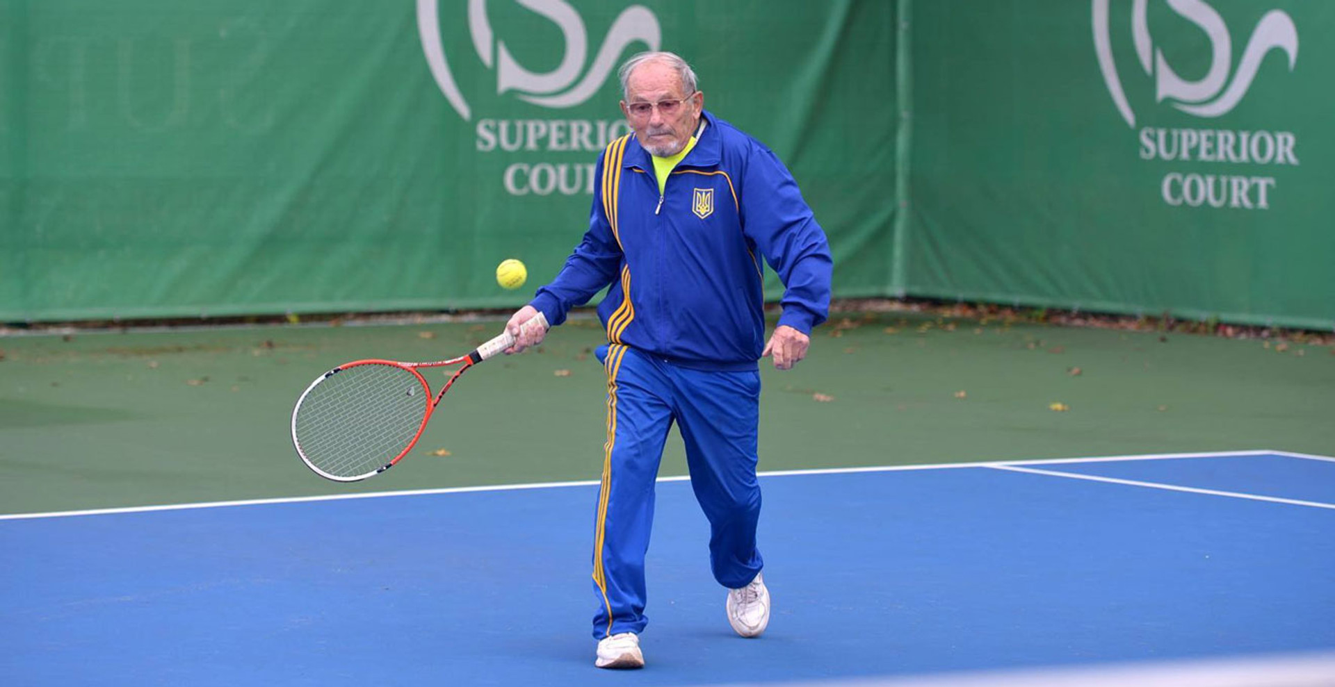 Уже хочу побеждать! Как выступает 93-летний теннисист Украины