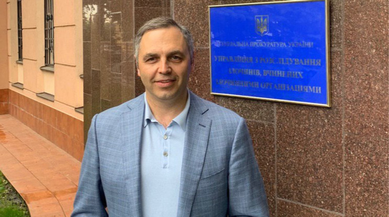 Нарешті постане перед судом, який не зможе купити: як українці реагують на вбивство експолітика Портнова