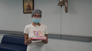 Доноркою стала донька: у Львові жінці з рідкісною хворобою крові пересадили кістковий мозок