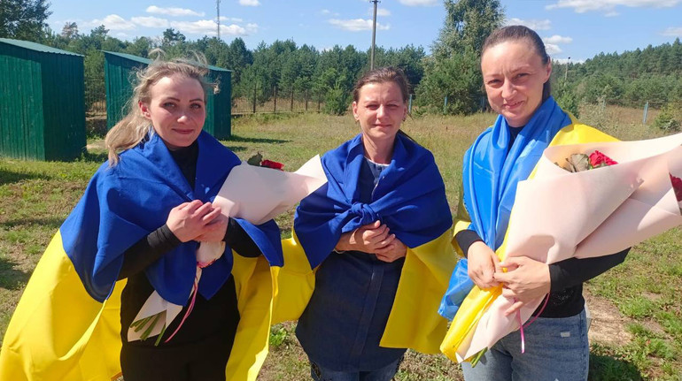 Заради дітей я набиралася сили: перші свідчення українок, які пережили 6 років полону